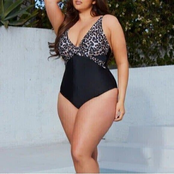 J. Hara New York  Leopard Tummy Control Mesh 1 Piece Swimsuit Size 8 RefN13 - Picture 2 of 8